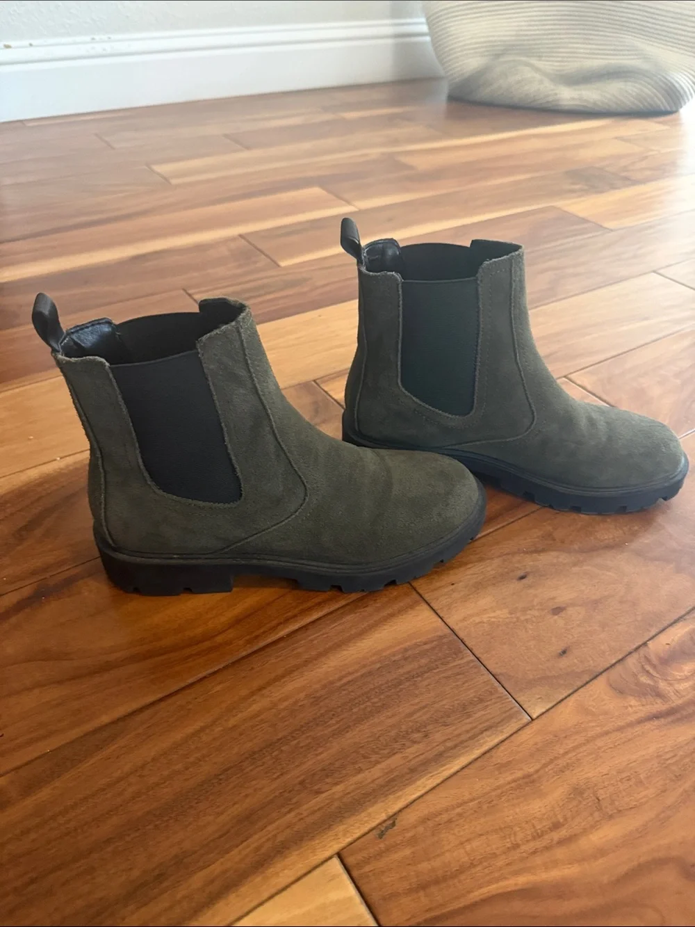 Nine West Olive Green Suede Chelsea Winter Boots